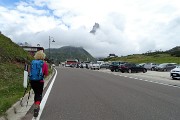 70 E rientriamo al parcheggio  del Passo Rolle